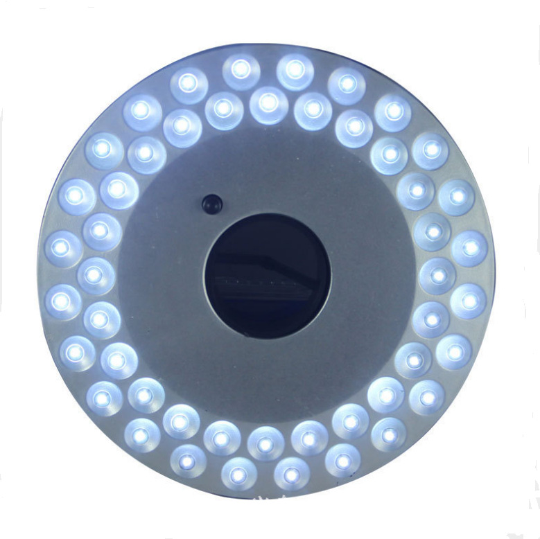 Lampe de Camping Solaire à LED - Éclairage de Tente Portable et Suspendu pour les Activités de Plein Air