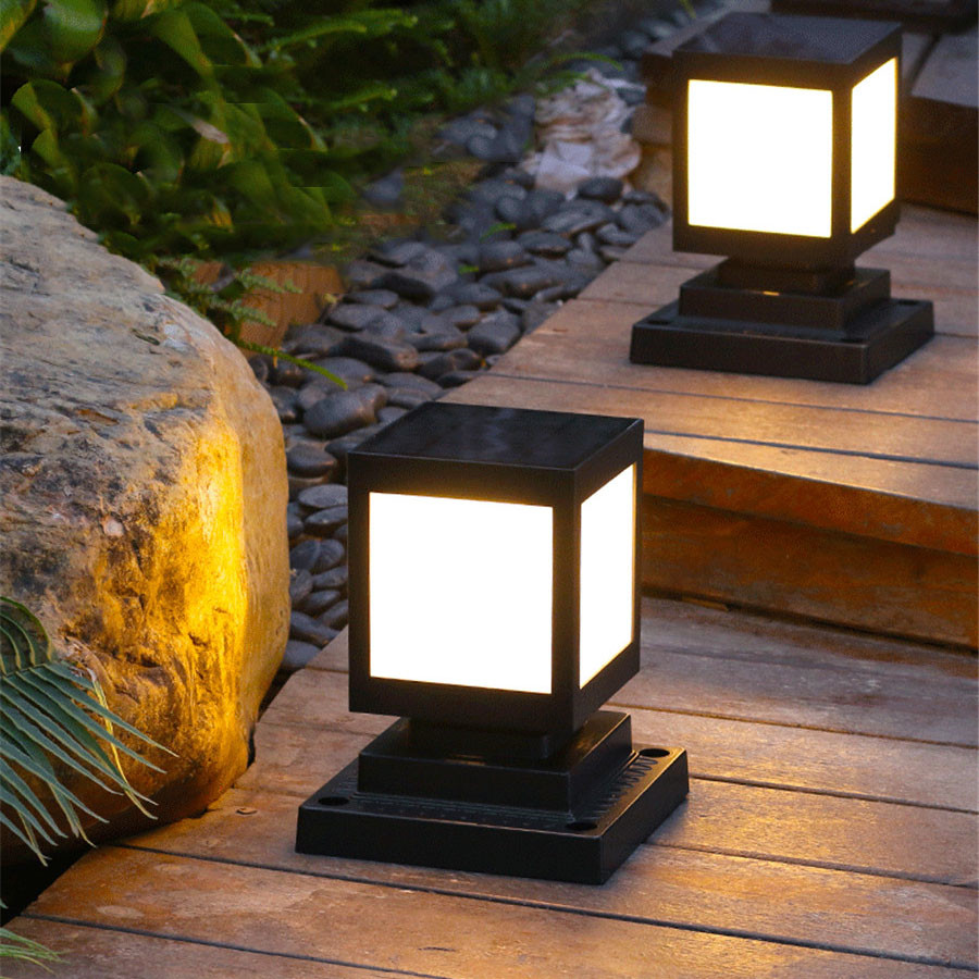 Lanterne Solaire de Jardin à Led au Design Carré - Éclairage Extérieur Décoratif pour les Allées et la Terrasse