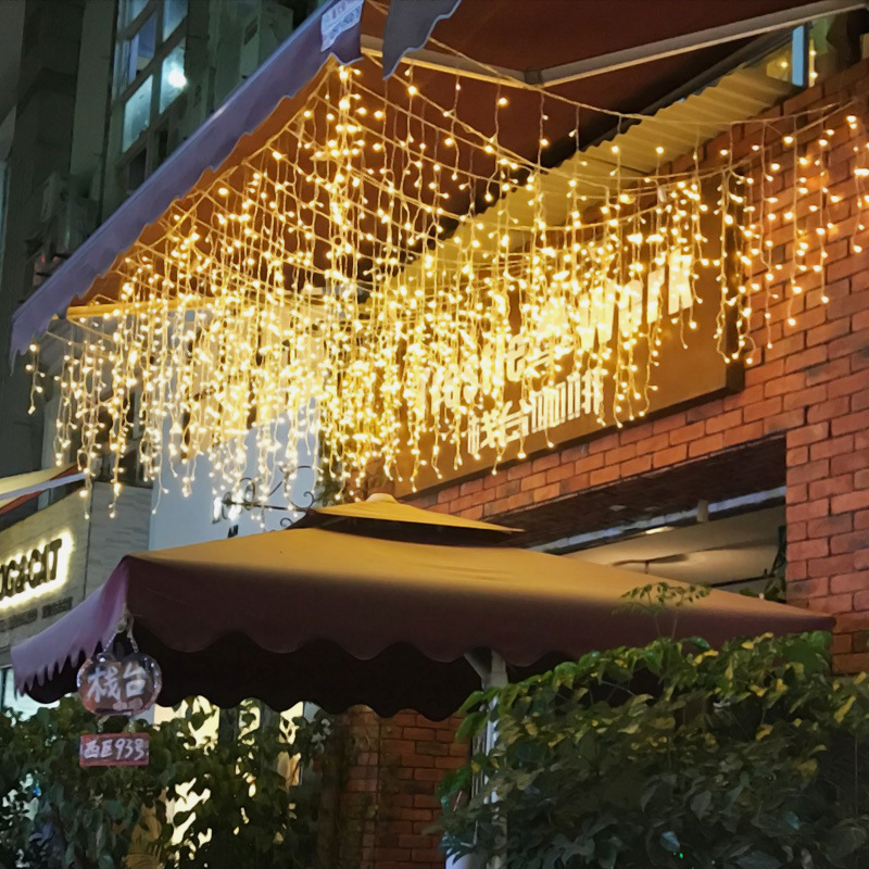 Ciel Étoilé LED Glaçons Guirlande Lumineuse - Rideaux Lumineux Décoratifs pour Noël et le Jardin