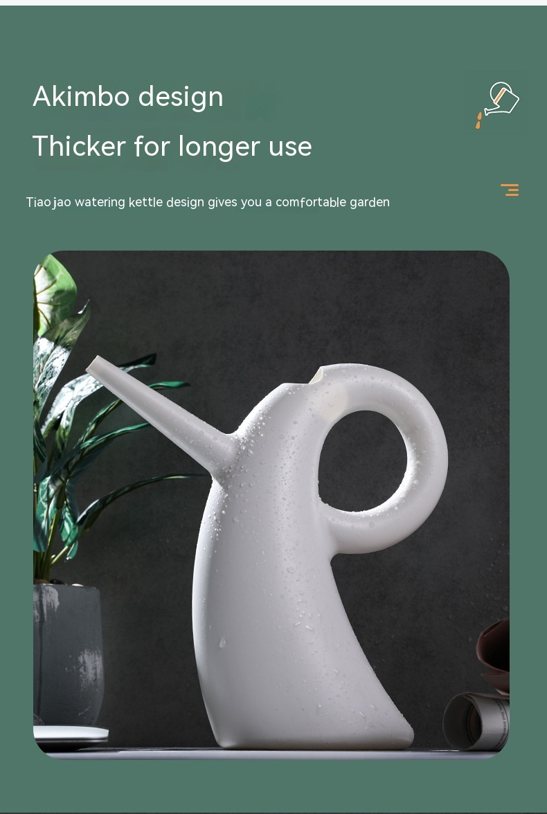 Arrosoir avec Bec Verseur Allongé - Design Élégant pour un Arrosage Précis