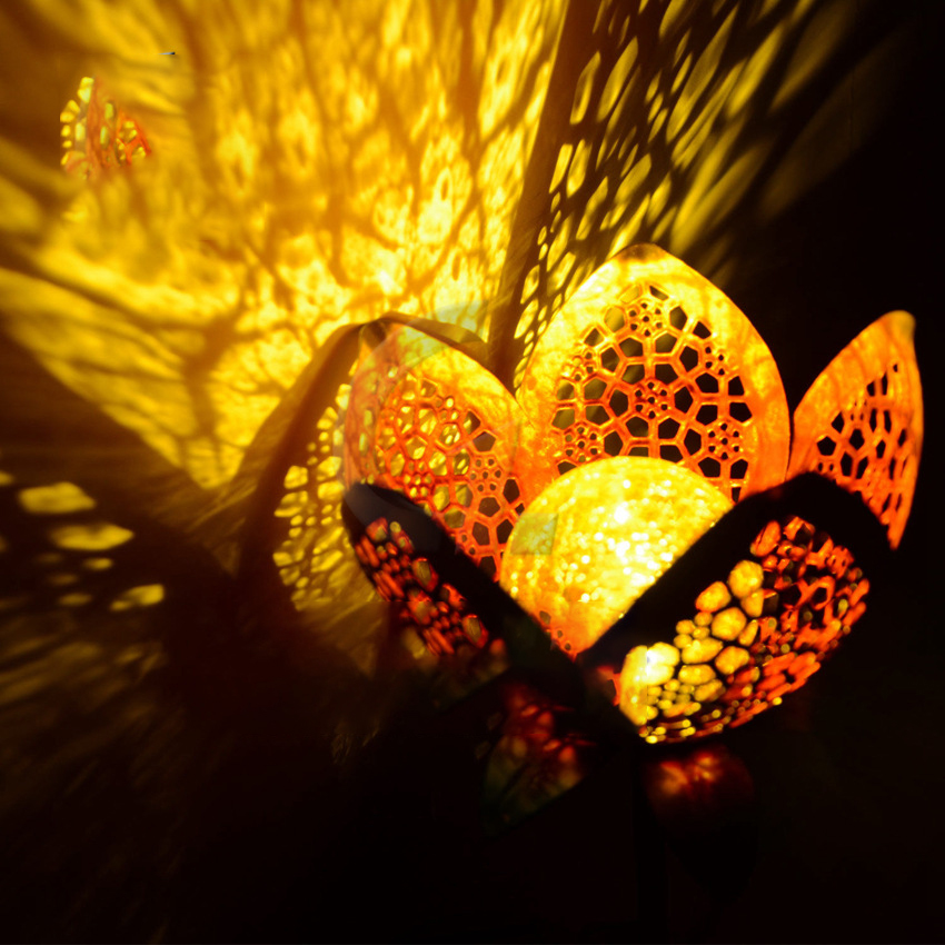 Lampe Solaire de Jardin Fleur de Lotus - Éclairage Extérieur Décoratif à Led pour le Jardin et la Cour
