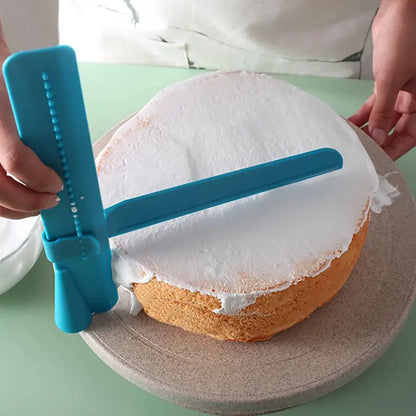 Utillage de Lissage de Gâteaux pour Badigeonner et Décorer Uniformément les Gâteaux