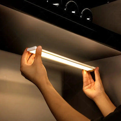 Bande Lumineuse Led Pratique avec Détection de Mouvement