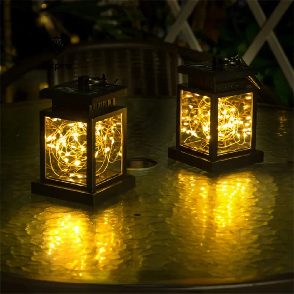 Lanterne Solaire à LED avec Lumières Filaires - Lampe de Jardin Décorative pour L' Extérieur et la Terrasse