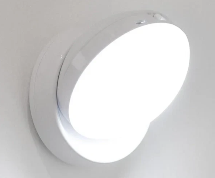 Un Éclairage de Nuit Intelligent à Capteur de Mouvement - Économies D' Énergie et Automatique