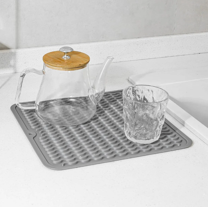 Tapis D' Égouttage en Silicone Durable - Universel et Résistant à la Chaleur