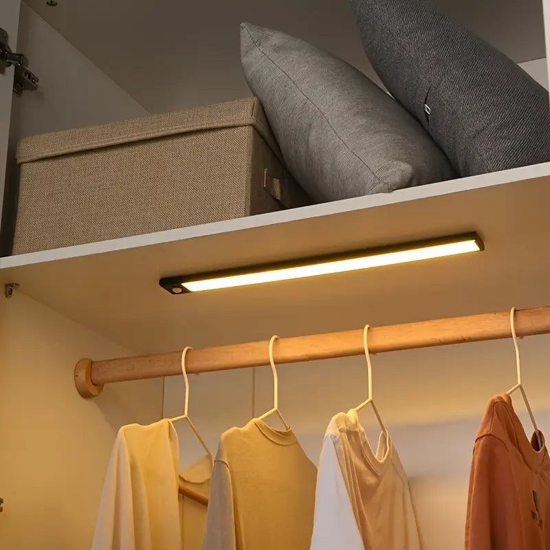 Bande Lumineuse Led Pratique avec Détection de Mouvement